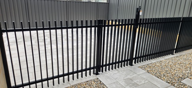 Secure Fit Fencing Perth, Custom made vertical batten pool fencing, gates and privacy screens