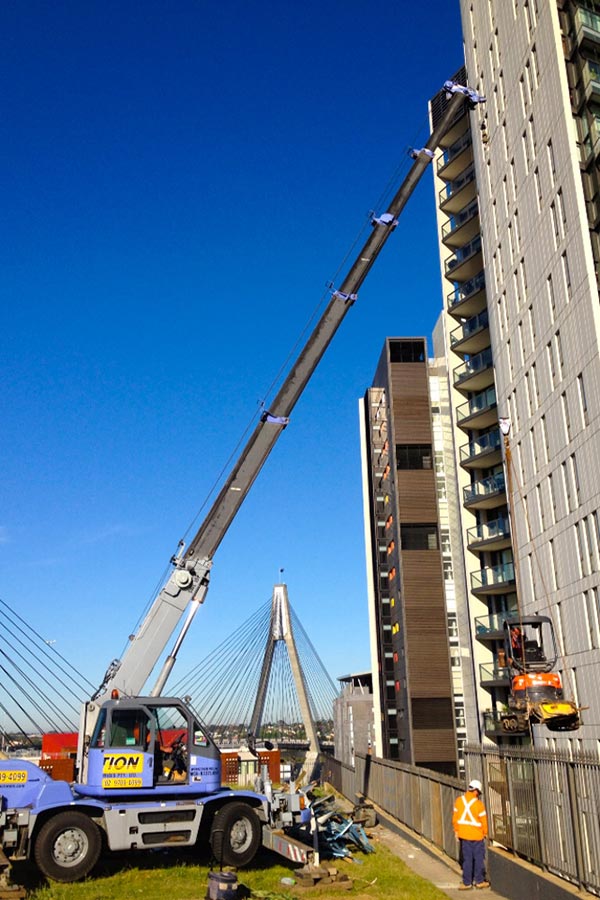 10 Tonne City Crane Hire Sydney Action Cranes