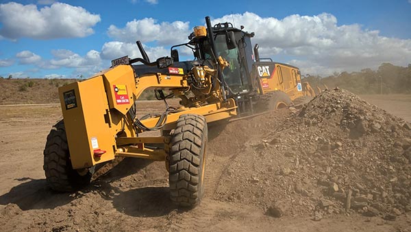 Australian-Earth-Training-Grader-Australia-2