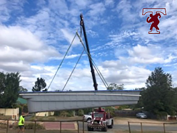 Teece Crane Hire - Boat Crane Lift Logan