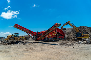 Byrne-Resources-Group-crusher-front-loader-excavator