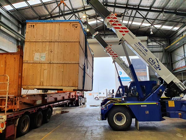 CSS-Crane-Hire-NMT-Global-Logistics-at-the-Australian-Marine-Complex-in-Henderson-5-WA