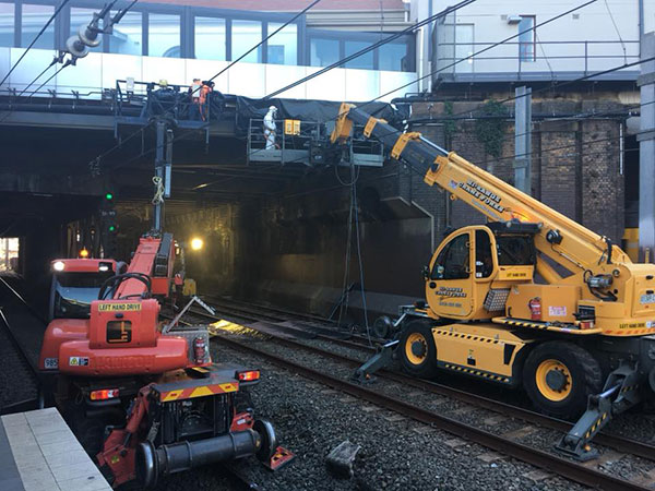 Hi-Range-Crane-Hire-Hi-Rail-Crane-MRT-2150-Pegasus-4025-hi-rail-ewp-hire-campbelltown