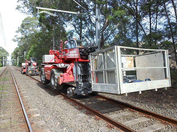 Hi-Range-Crane-Hire-Hi-Rail-EWP-Rail-Crane-EWP-hire-Campbelltown