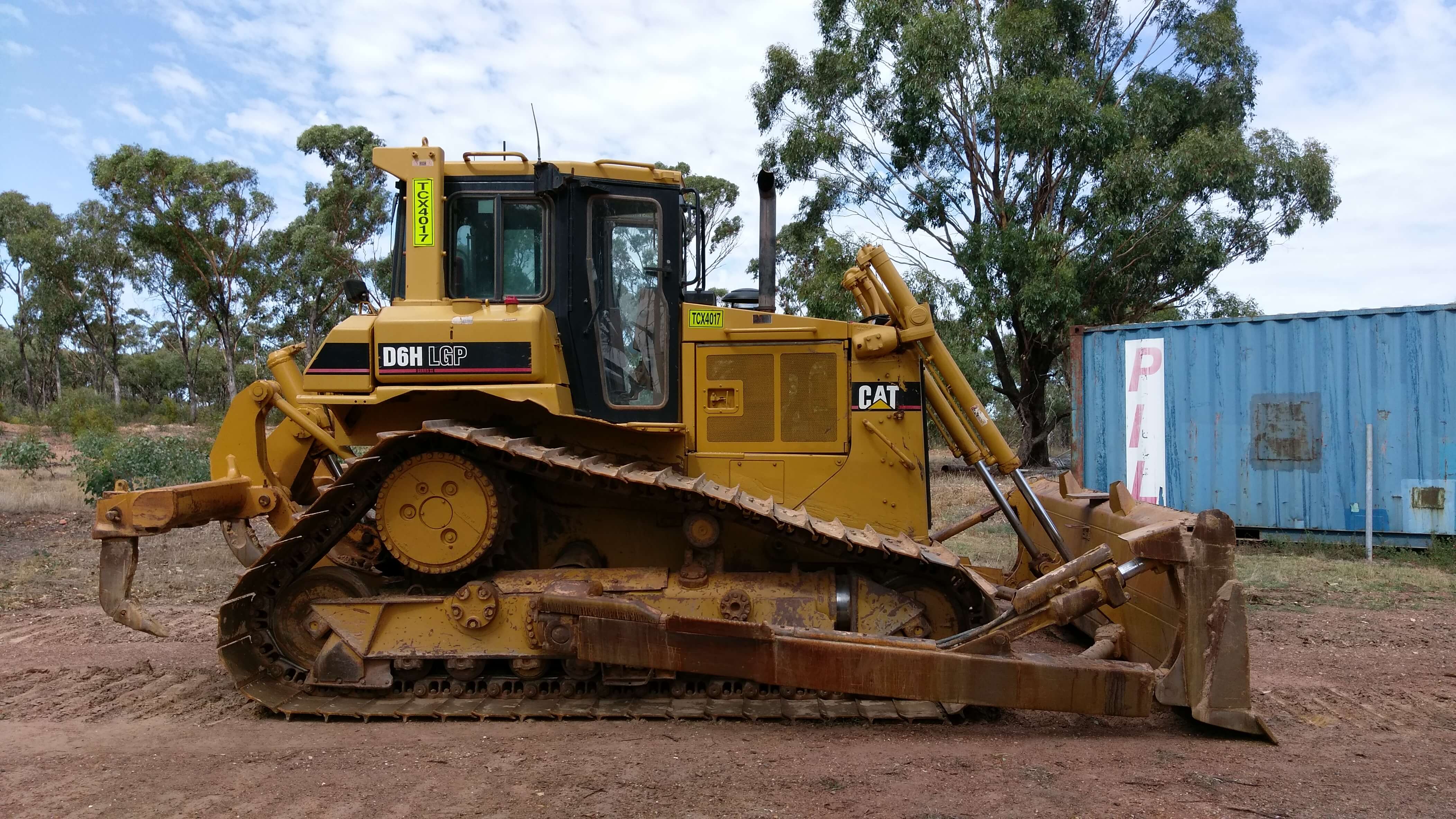 Yellow Hire attachments