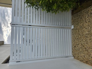 Secure Fit Fencing Perth, Custom made aluminium slat fencing, pedestrian access gates and privacy screens