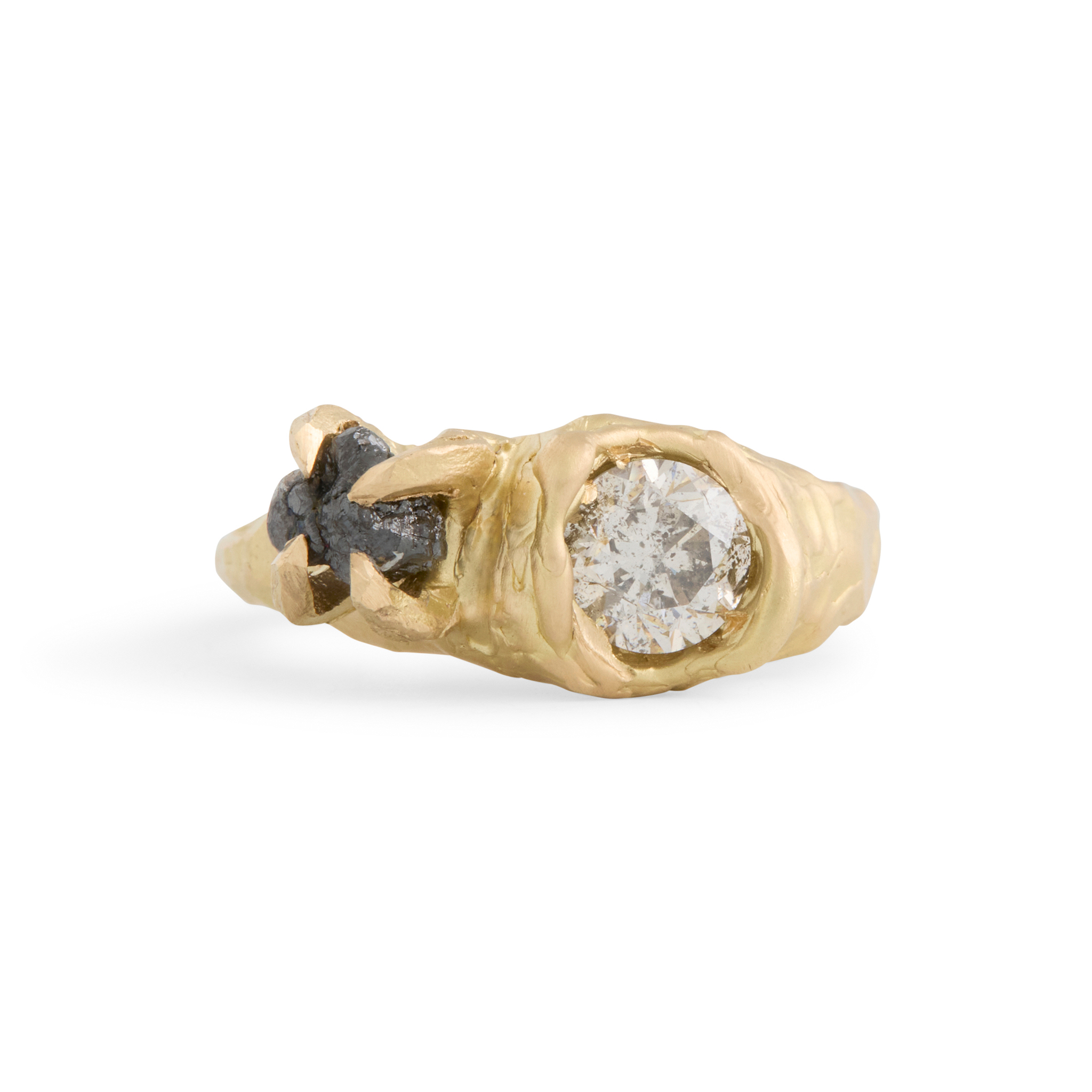 Tessa Blazey | Parti sapphire & 18ct white gold | Unique handmade engagement ring | Melbourne | bespoke ring