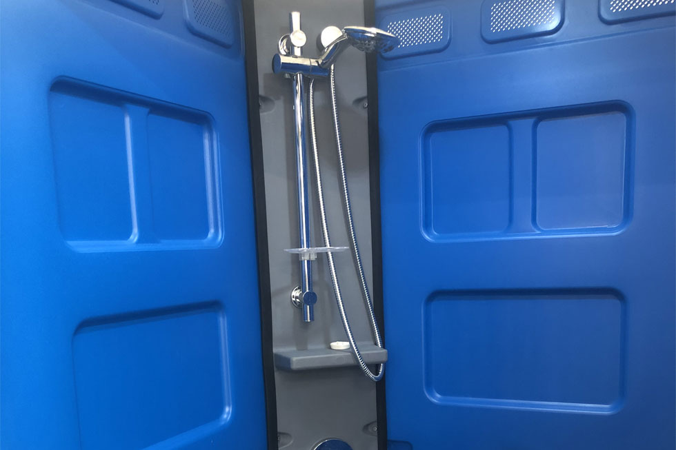 Online-Hire-Deluxe-Portable-Shower-Internal-View